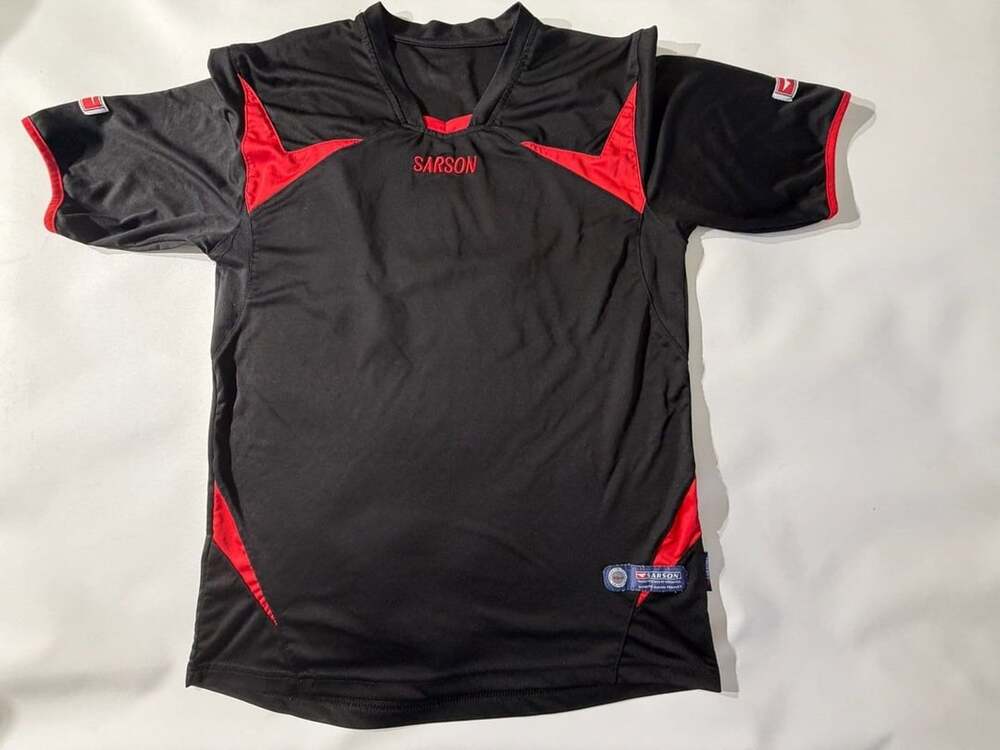 Sarson #10 Black Red Soccer Jersey Athletic Shirt Mens Youth